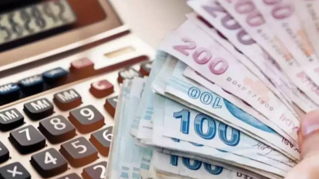 Bankaların mevduat faizleri değişti mi? 300 bin liranın aylık getirisi ne kadar? İşte banka banka faiz oranları 9
